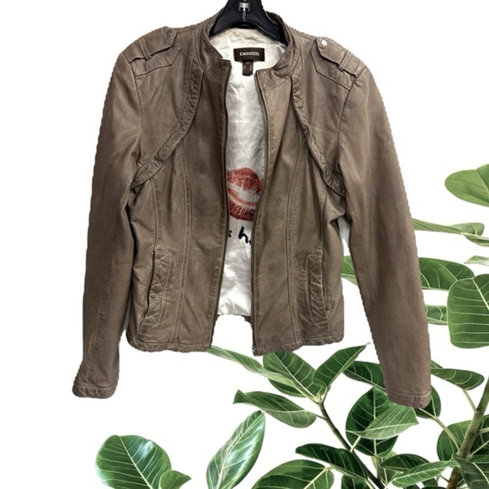 DANIER LEATHER WOMEN JACKET IN CREAM BROWNISH COLOUR zipper two pockets size s